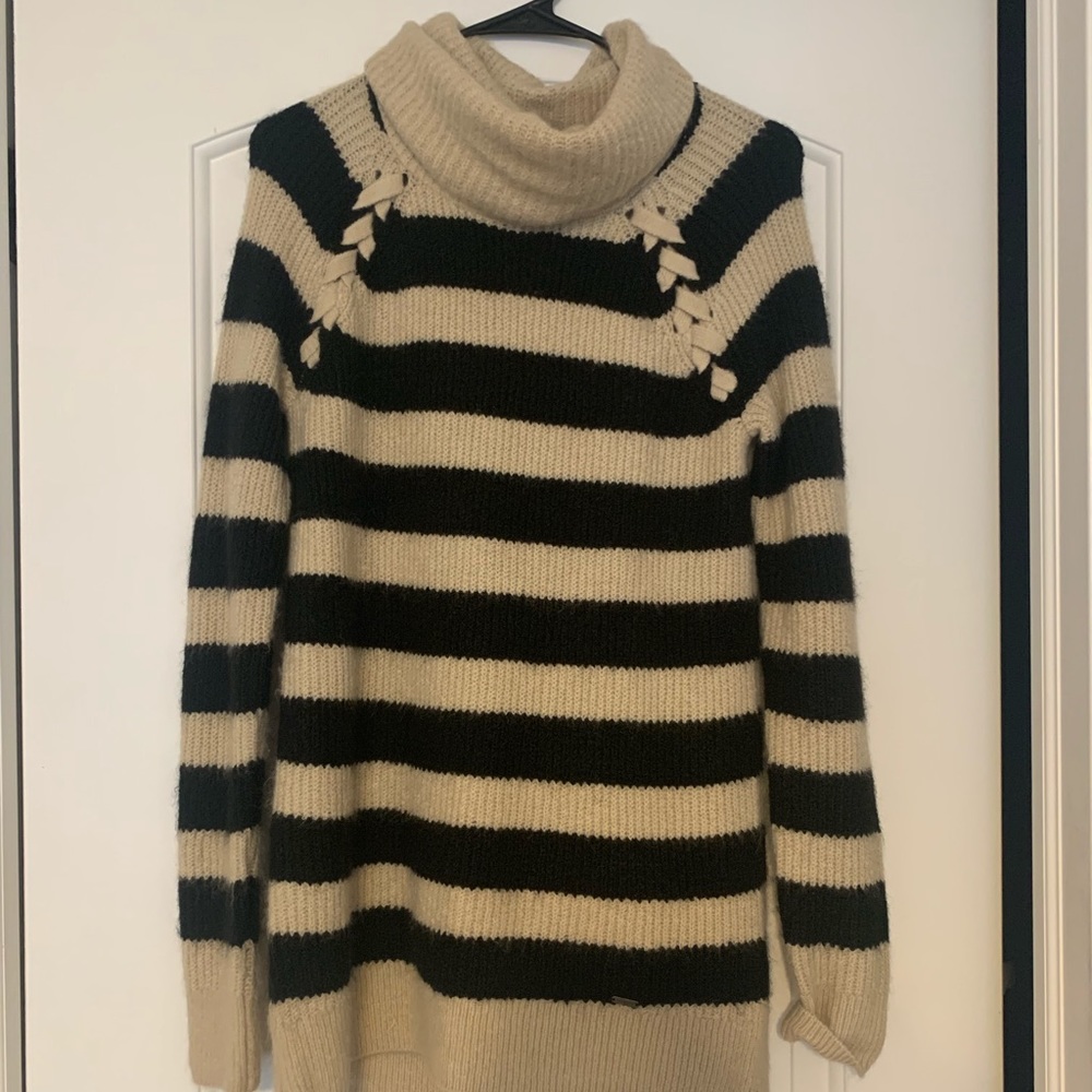 Hollister Sweater/dress